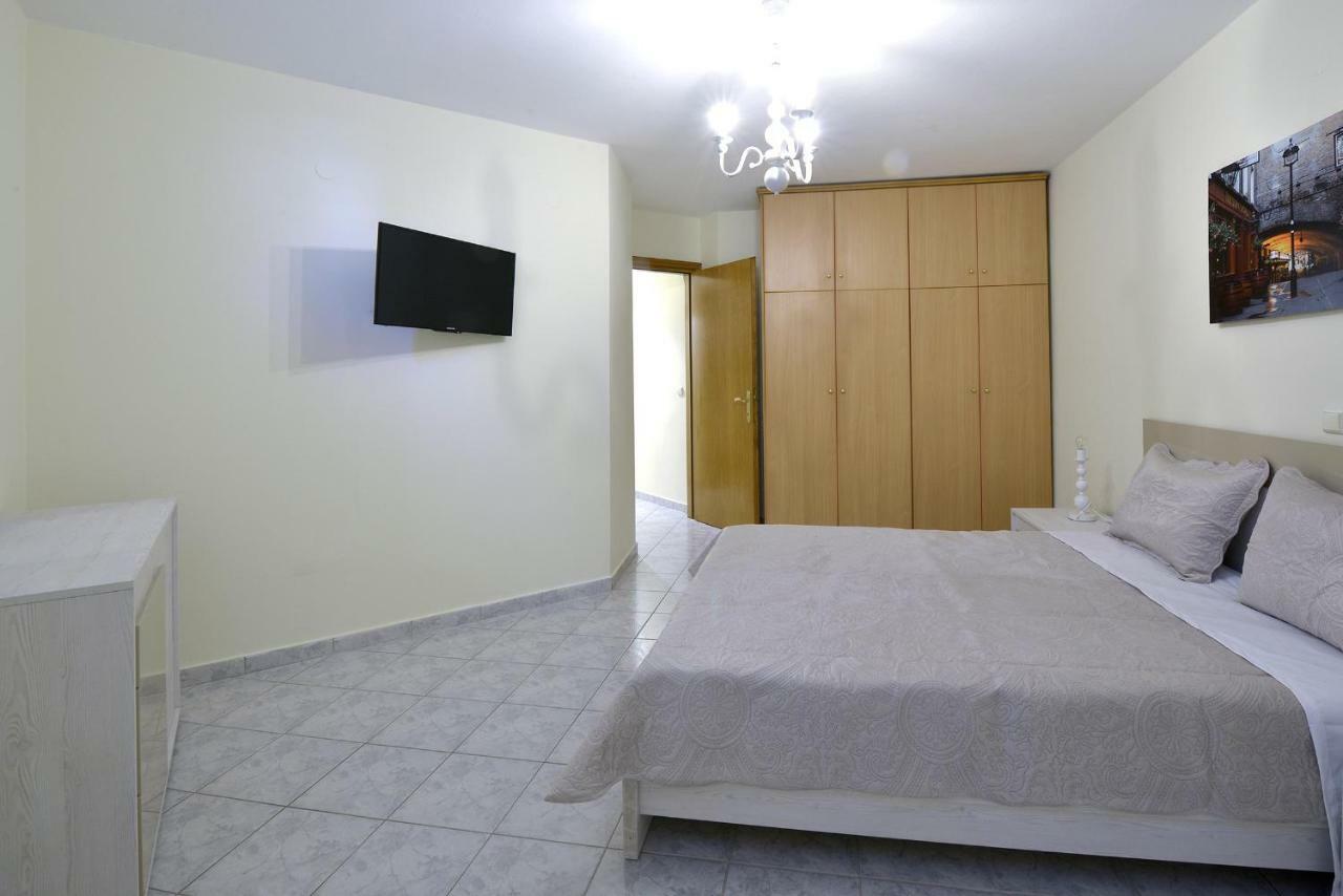 G&G House Lägenhet Kavala Exteriör bild